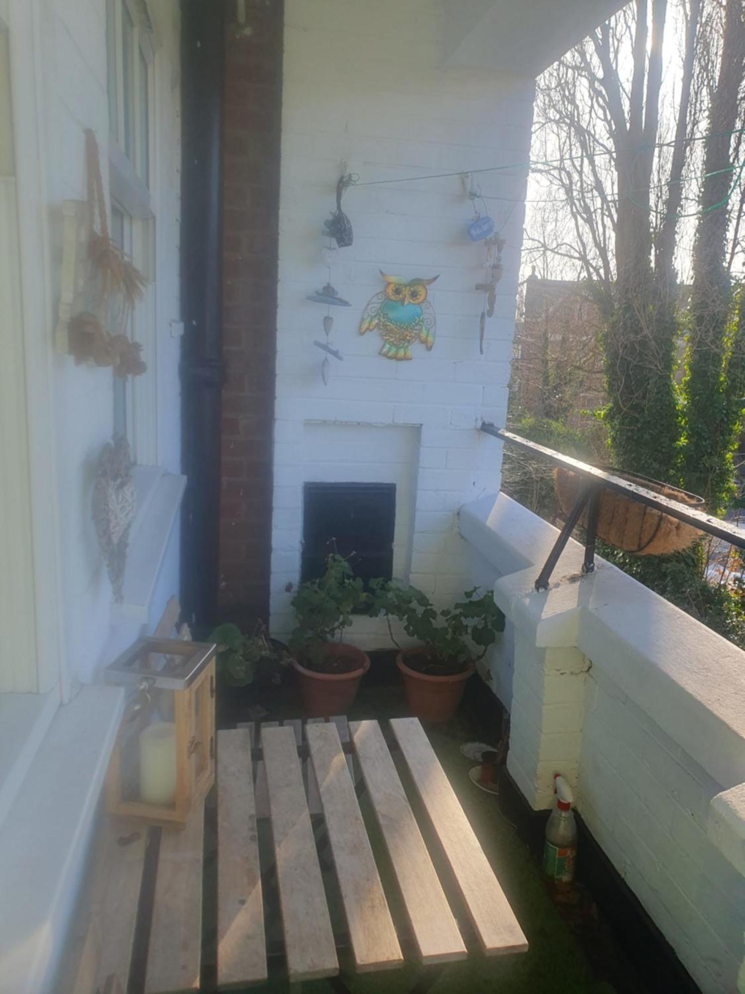 Lark Lane Homestay *